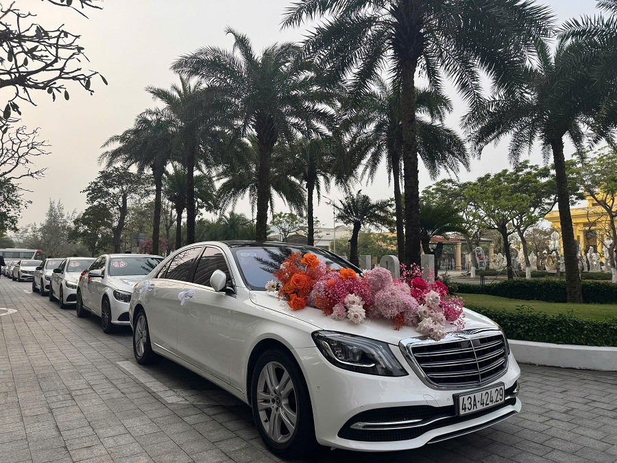Cho thuê Mercedes S450 xe cô dâu đám cưới đà nẵng liên hê 0905.14.8888 - 0905.37.9999 mr Tùng