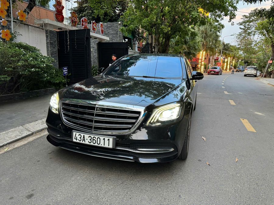 Dịch vụ thuê xe VIP Mercedes S450 đón sân bay Đà Nẵng Liên hệ : 0905.14.8888 - 0905.37.9999 mr Tùng